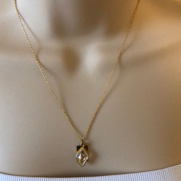 Jewelry - PRETTY NECKLACE!